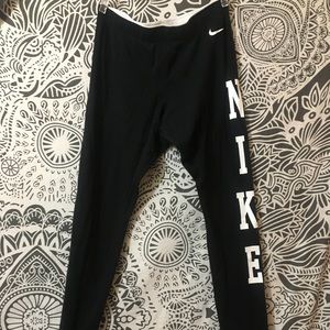 Nike leggings